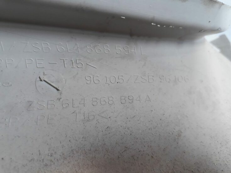Aizmugurējas salona statnes apdare priekš SEAT IBIZA 2005