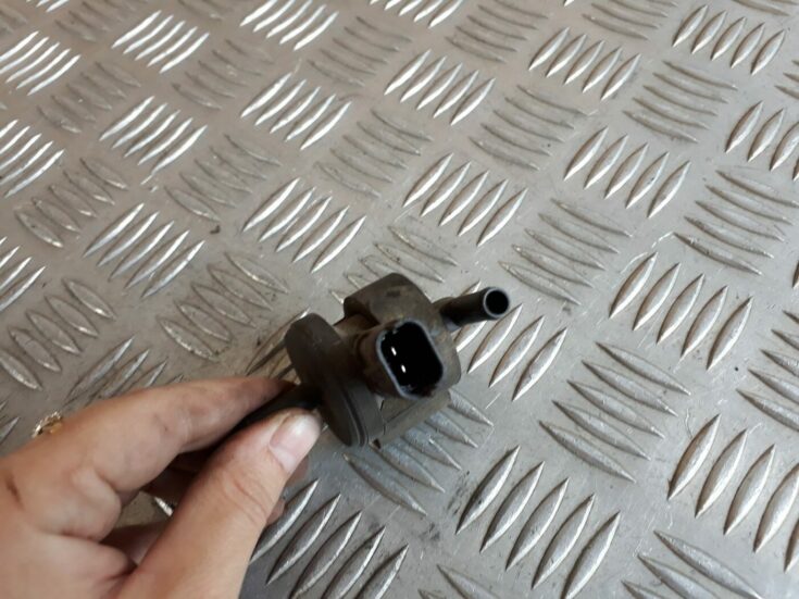 Solenoīda vakuuma vārsts priekš HYUNDAI I20 2011