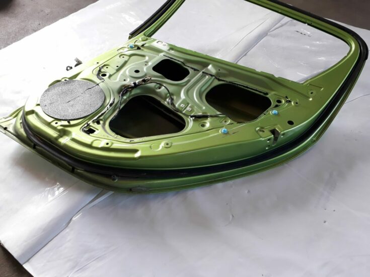 Aizmugurējās labās durvis priekš HYUNDAI I20 2011