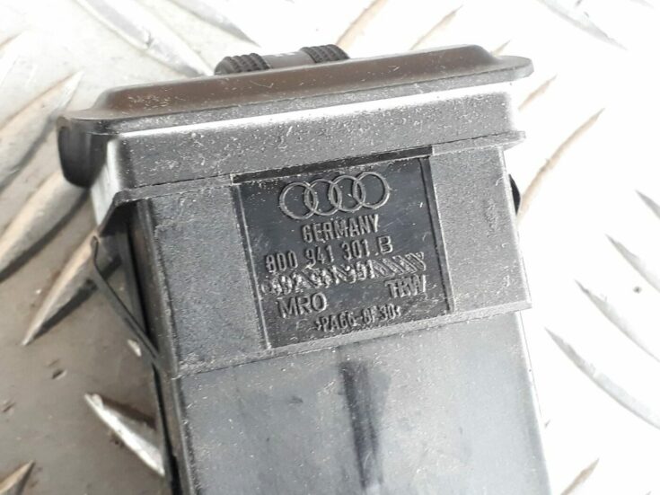 Lukturu augstuma regulēšanas poga priekš AUDI A4 1999
