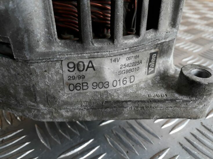 Ģenerators priekš AUDI A4 1999