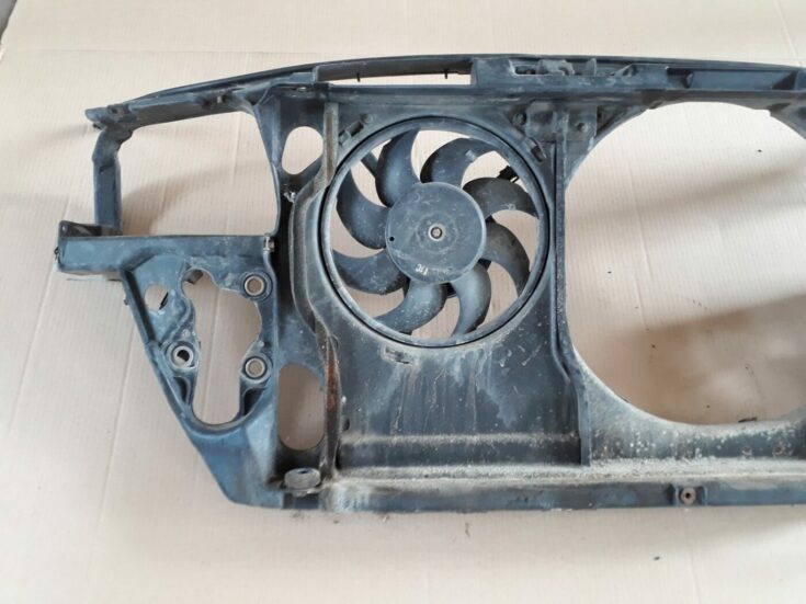 Dzesēšanas radiatora ventilatora korpuss priekš AUDI A4 1999