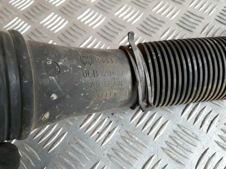 Gaisa ieplūdes šļūtene priekš AUDI A4 1999