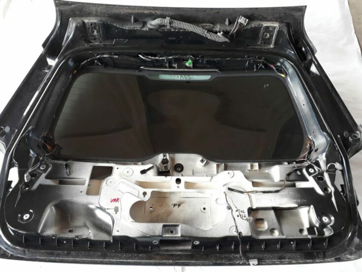 Bagāžnieka vāks priekš VOLVO V70 2010