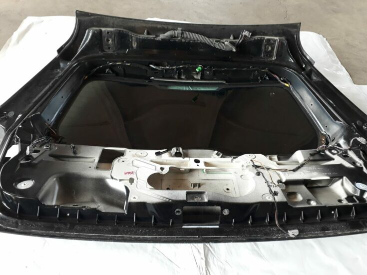 Bagāžnieka vāks priekš VOLVO V70 2010