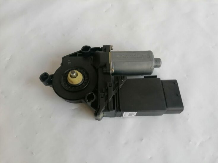Elektrisko stiklu motors priekš VW NEW BEETLE 2001