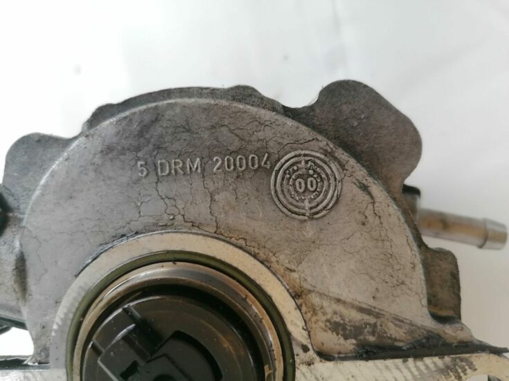 Vakuuma sūknis priekš AUDI A4 2001 SEDAN