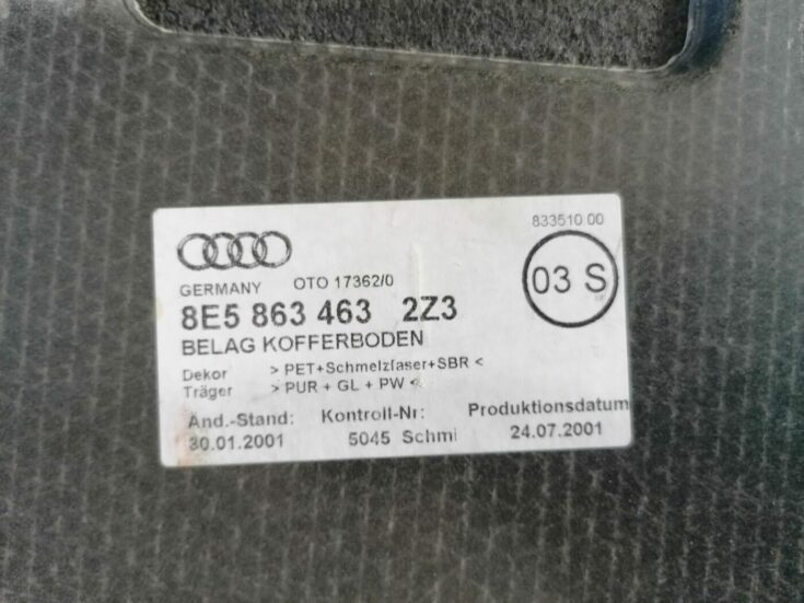 Bagāžnieka grīda priekš AUDI A4 2001 SEDAN