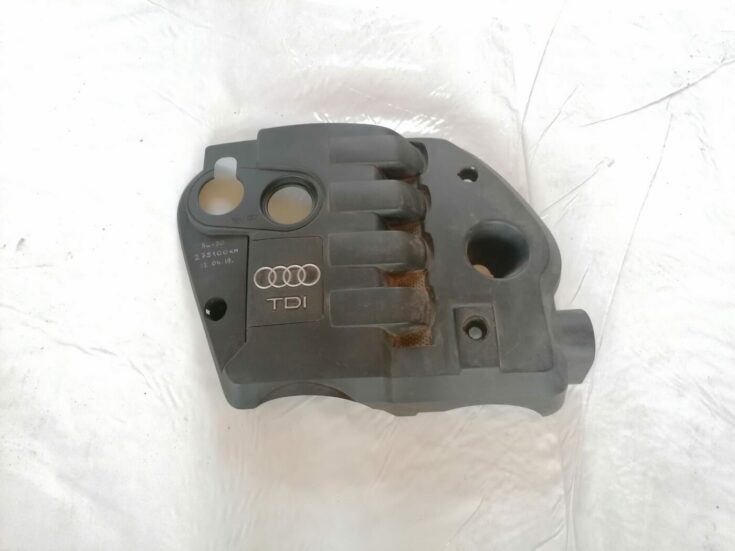 Dzinēja dekoratīvais vāks priekš AUDI A4 2001 SEDAN