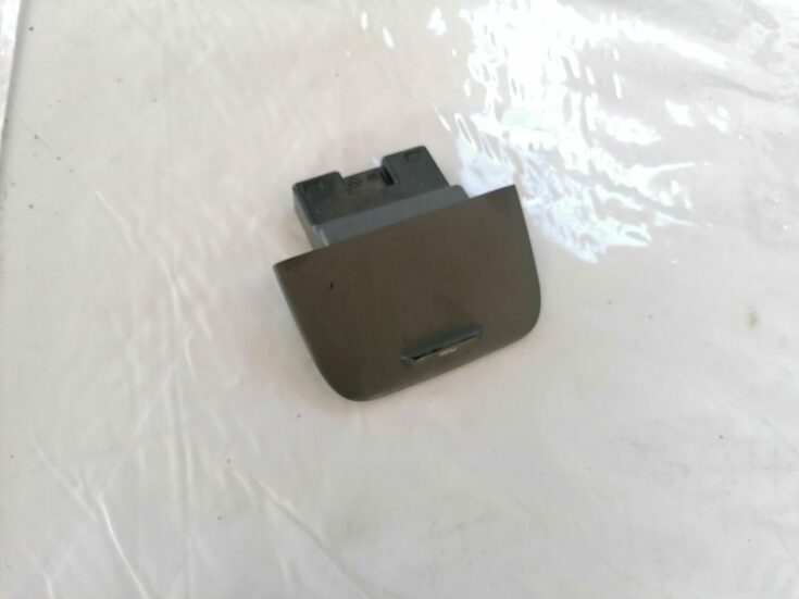 Pelnu trauks priekš VOLVO V70 2000