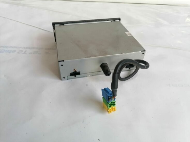 CD/DVD/Navigācijas bloks priekš VW PASSAT 2003 UNIVERSAL BLUE