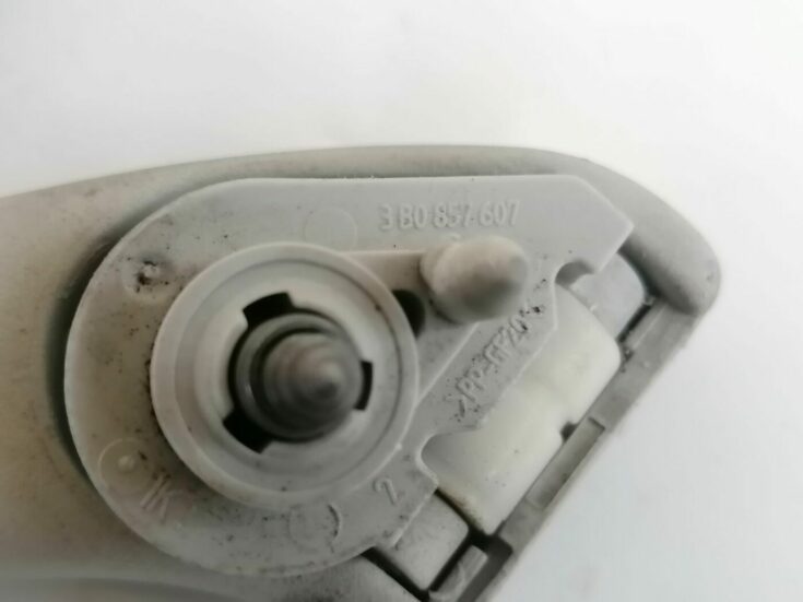 Salona rokturis griestos priekš VW PASSAT 2003 UNIVERSAL BLUE