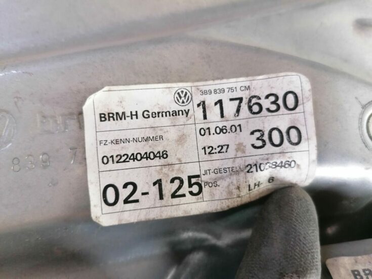 Stikla pacelšanas mehānisma panele priekš VW PASSAT 2003 UNIVERSAL BLUE