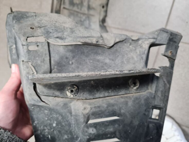 Priekšējais labais paspārns priekš HONDA ACCORD 2008