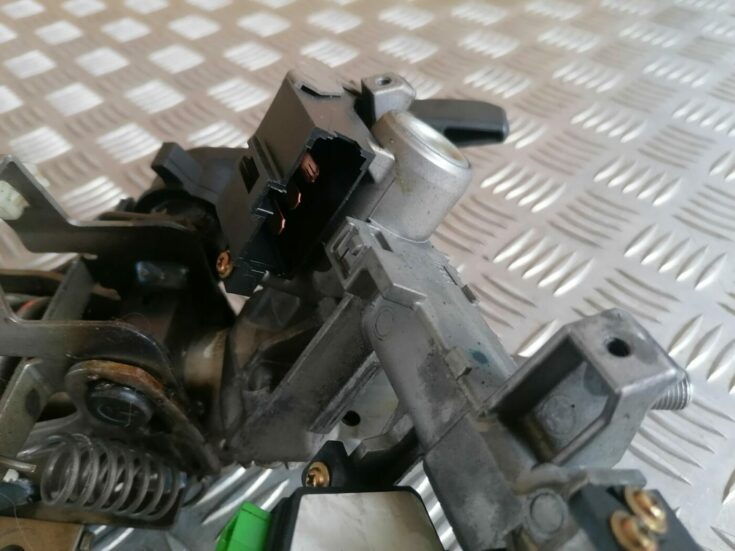 Stūres statne priekš HONDA CIVIC 2004