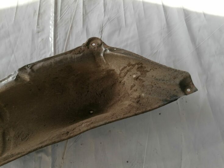 Izpūtēja sistēmas karstuma aizsargs priekš HONDA CIVIC 2004