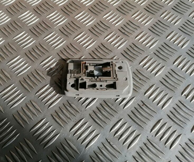 Aizmugurējo sēdvietu apgaismojums priekš HONDA CIVIC 2004
