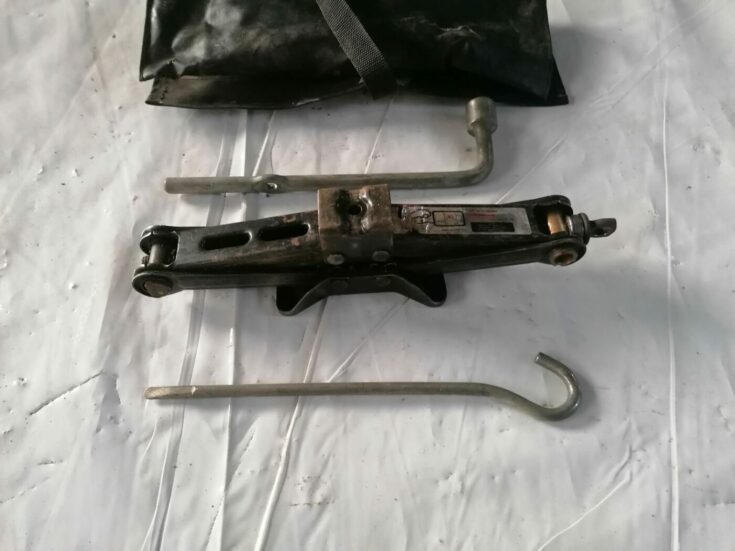 Instrumentu komplekts priekš HONDA CIVIC 2004