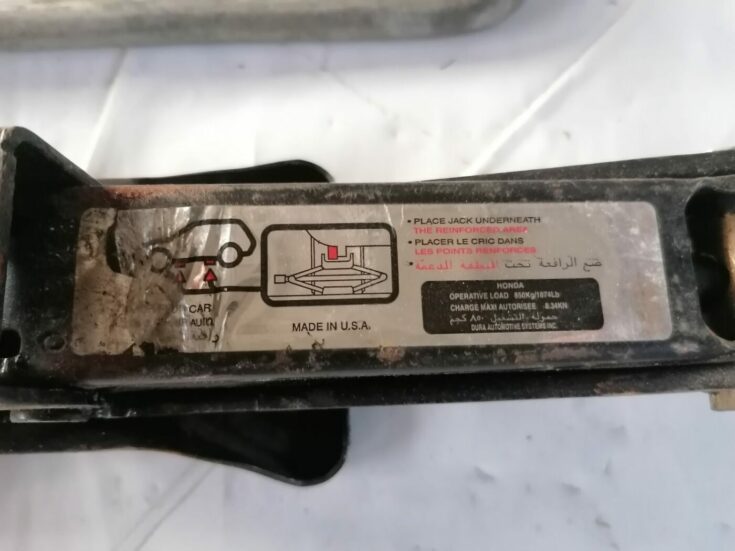 Instrumentu komplekts priekš HONDA CIVIC 2004