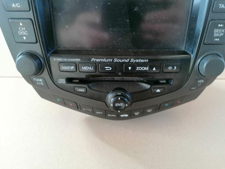 CD/DVD/Navigācijas bloks priekš HONDA ACCORD 2003 SILVER