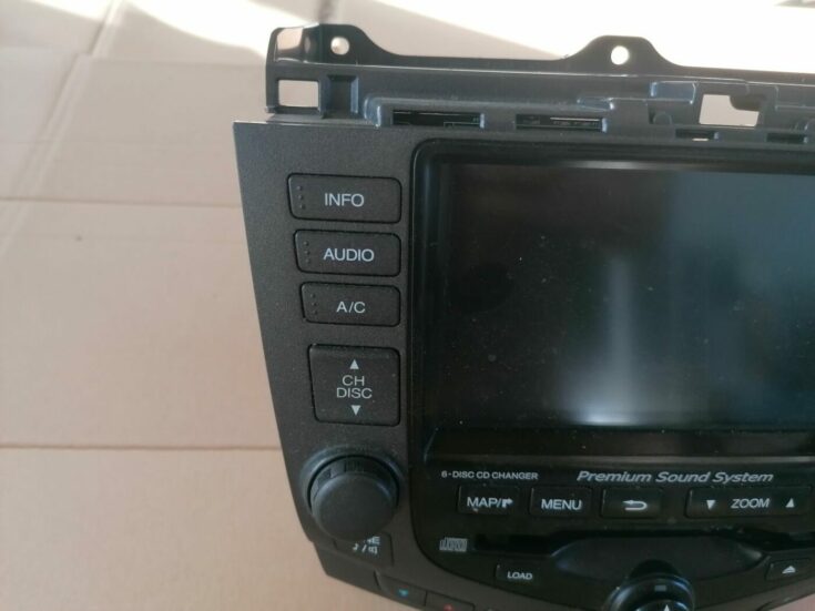 CD/DVD/Navigācijas bloks priekš HONDA ACCORD 2003 SILVER