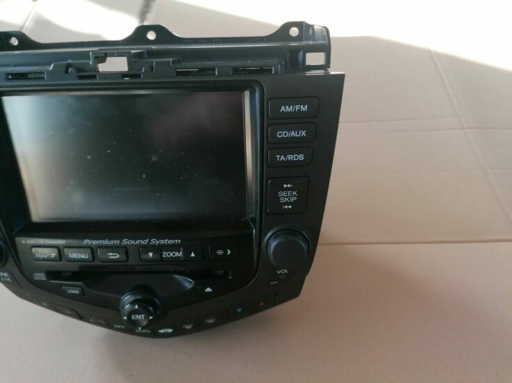 CD/DVD/Navigācijas bloks priekš HONDA ACCORD 2003 SILVER