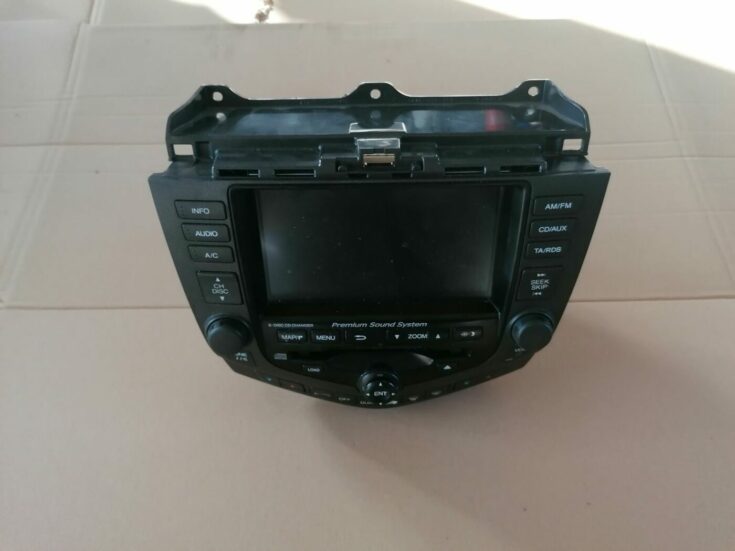 CD/DVD/Navigācijas bloks priekš HONDA ACCORD 2003 SILVER