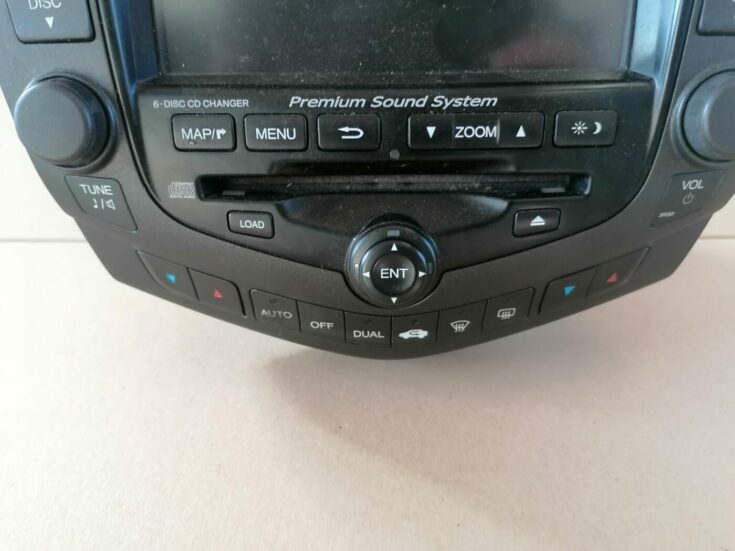 CD/DVD/Navigācijas bloks priekš HONDA ACCORD 2003 SILVER