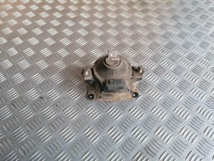 Dzinēja spilvens priekš HONDA ACCORD 2003 SILVER