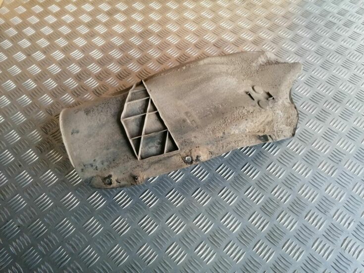 Aizmugurējais labais paspārns priekš OPEL VECTRA C 2002