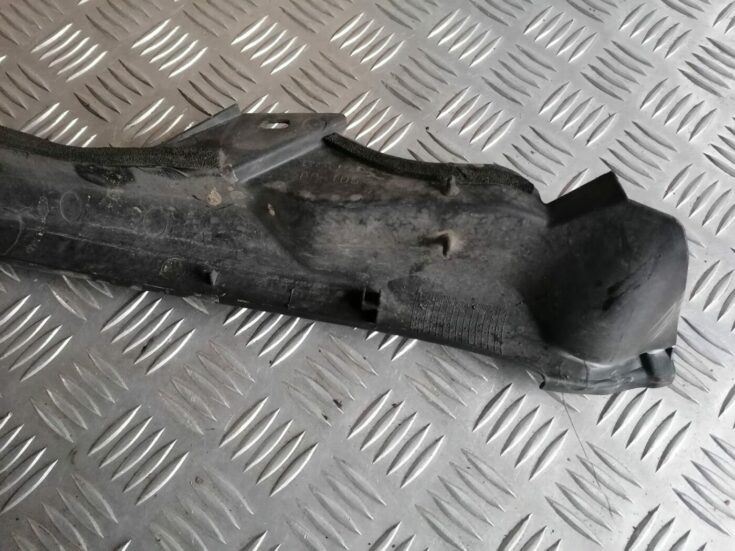 Priekšēja spārna uzlika/moldings priekš HONDA ACCORD 2008