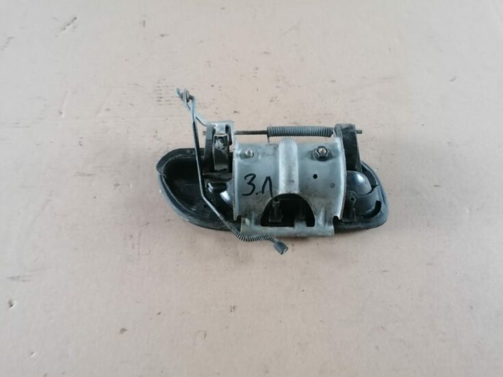 Aizmugurējais kreisais durvju rokturis priekš VOLVO S60 2004