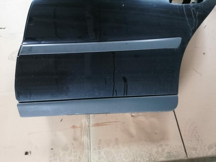 Aizmugurējās kreisās durvis priekš VOLVO S60 2004