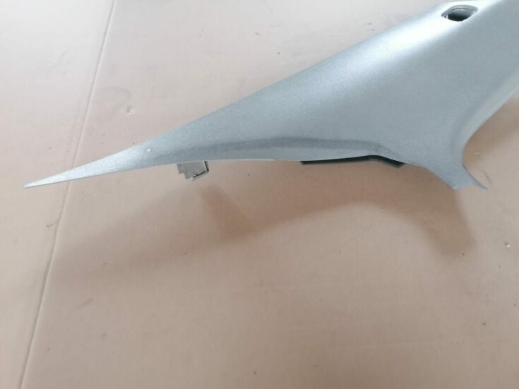 Aizmugurējas salona statnes apdare priekš VOLVO S60 2004