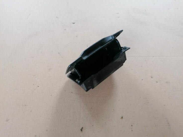 Pelnu trauks priekš VOLVO S60 2004