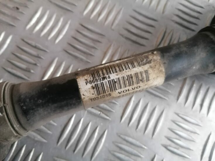 Pusass priekšēja labā priekš VOLVO S60 2004