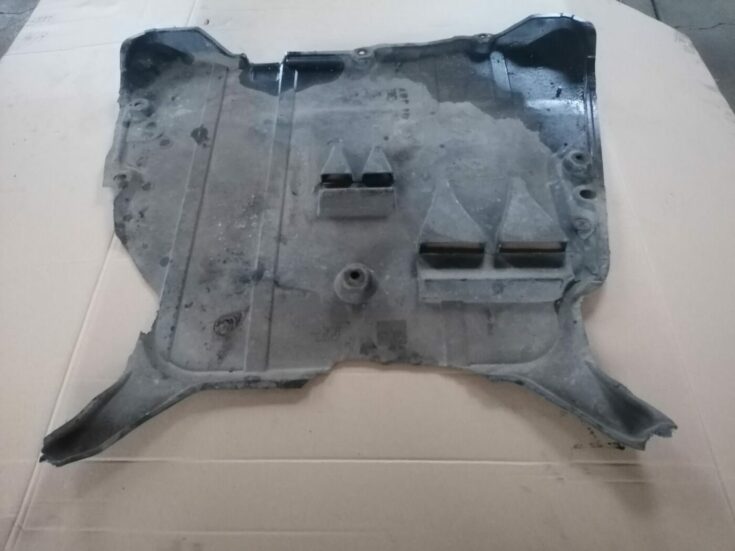 Dzinēja aizsargs priekš VOLVO S60 2004