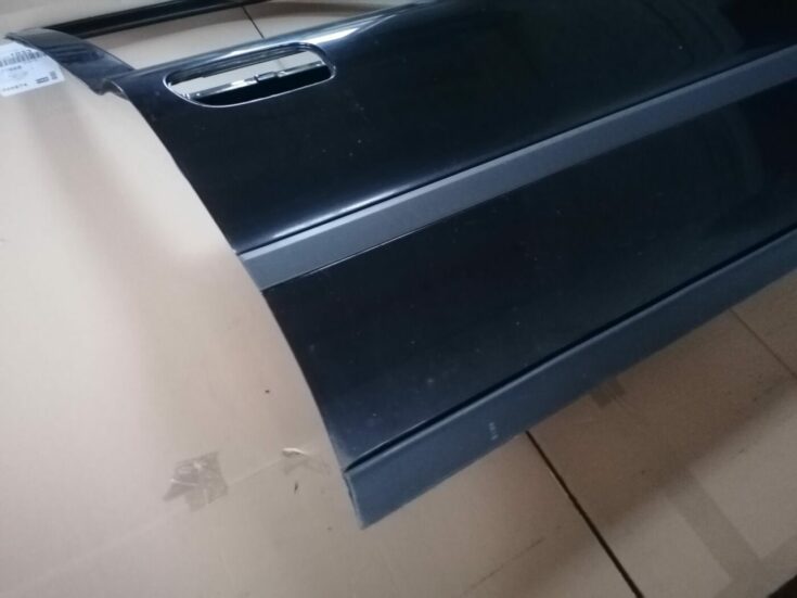 Priekšējās labās durvis priekš VOLVO S60 2004