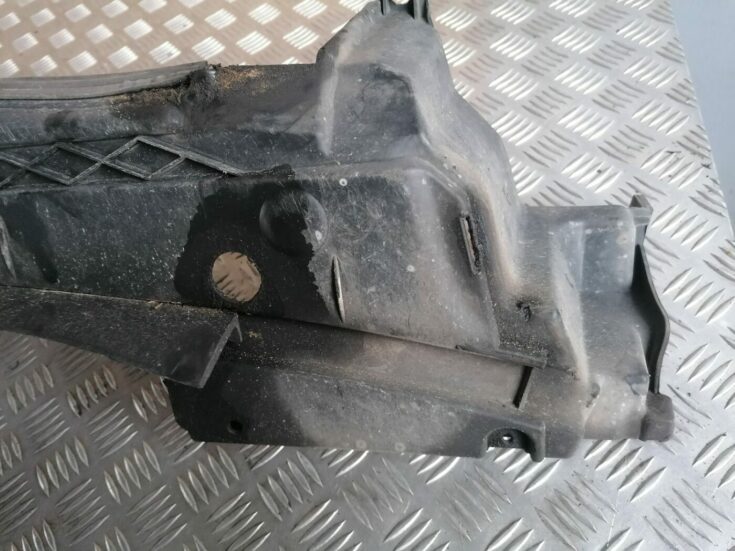 Priekšēja bufera aizsargs priekš VOLVO S60 2004