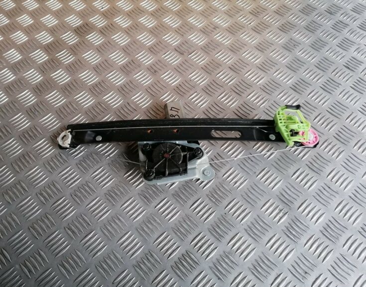 Stikla pacelšanas mehānisms aizmugurējais labais priekš BMW 1 E87 2007 GRAPHITE