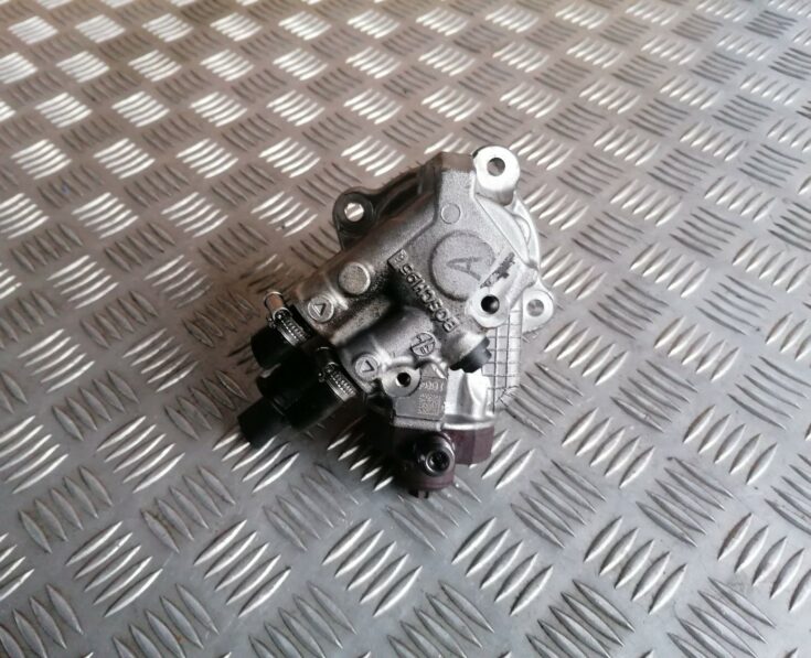 Augstspiediena degvielas sūknis priekš BMW 1 E87 2007 GRAPHITE
