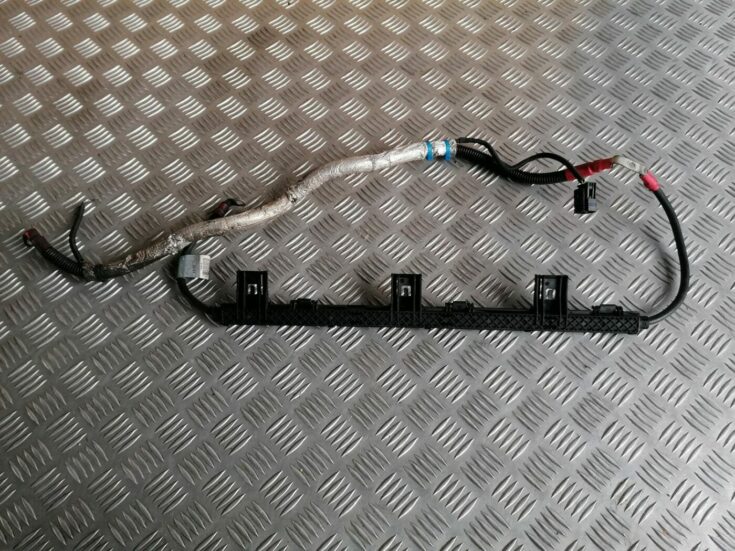 Startera un ģeneratora vads priekš BMW 1 E87 2007 GRAPHITE