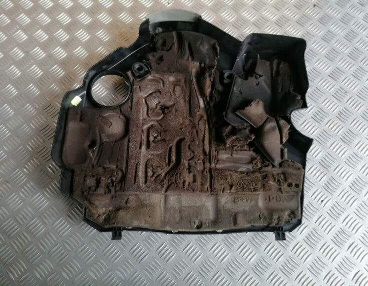 Dzinēja dekoratīvais vāks priekš BMW 1 E87 2007 GRAPHITE
