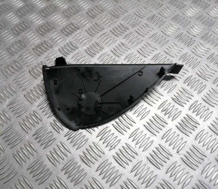 Mērinstrumentu paneļa sānu apdare priekš BMW 1 E87 2007 GRAPHITE