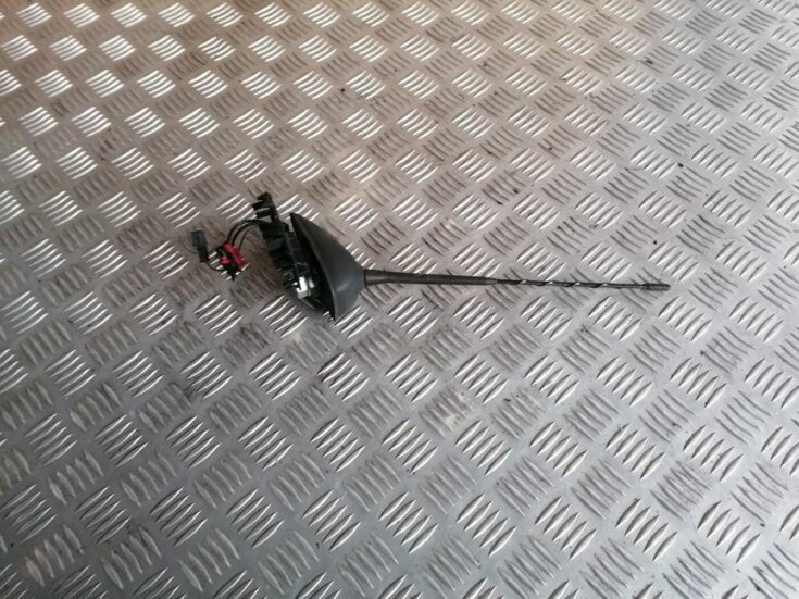 Jumta antena priekš BMW 1 E87 2007 GRAPHITE