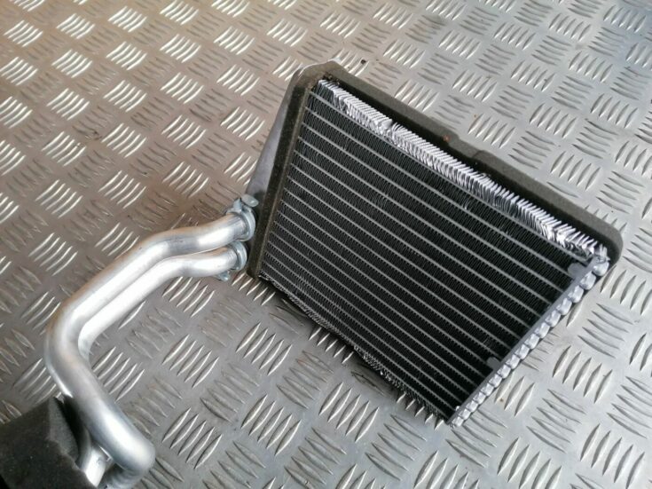 Apsildes sistēmas radiators priekš SKODA OCTAVIA 2012