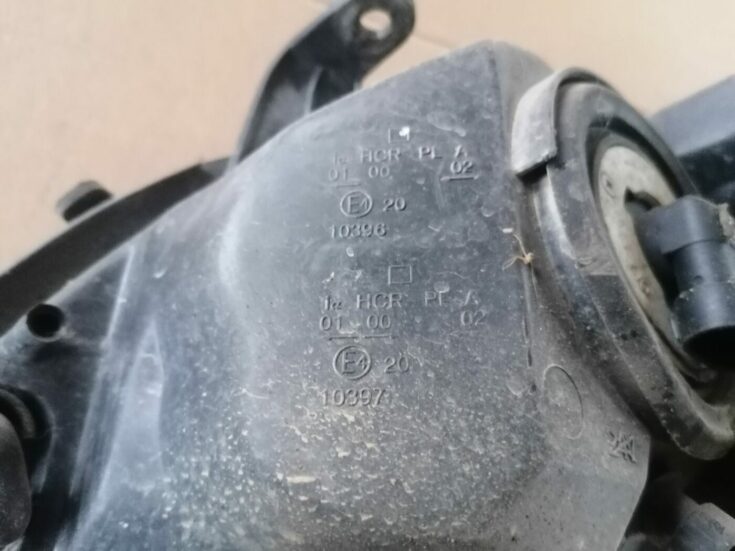 Priekšējais labais lukturis priekš OPEL ZAFIRA 2002