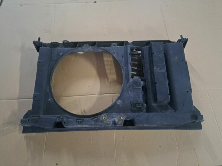 Dzesēšanas radiatora ventilatora korpuss priekš PEUGEOT 307 2003