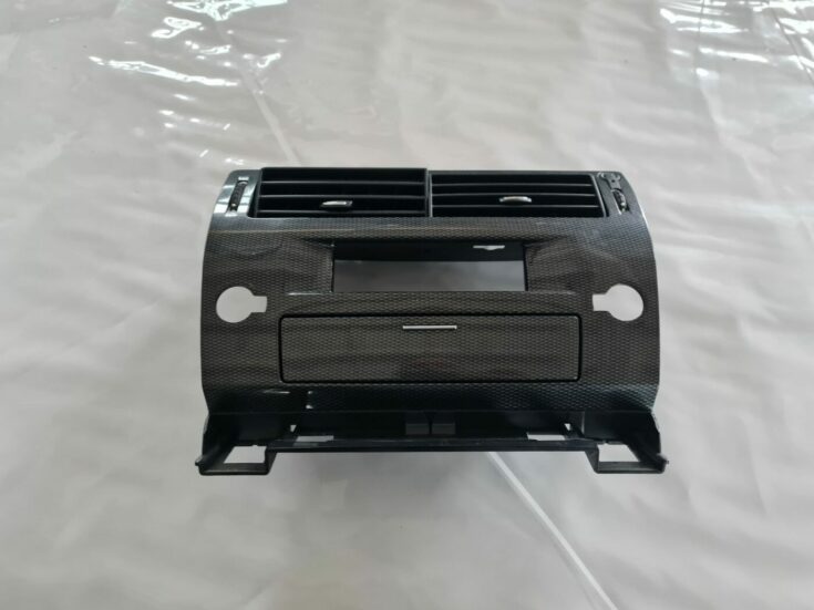 Mērinstrumentu paneļa gaisa vads, centrā priekš CITROEN C4 2006-2