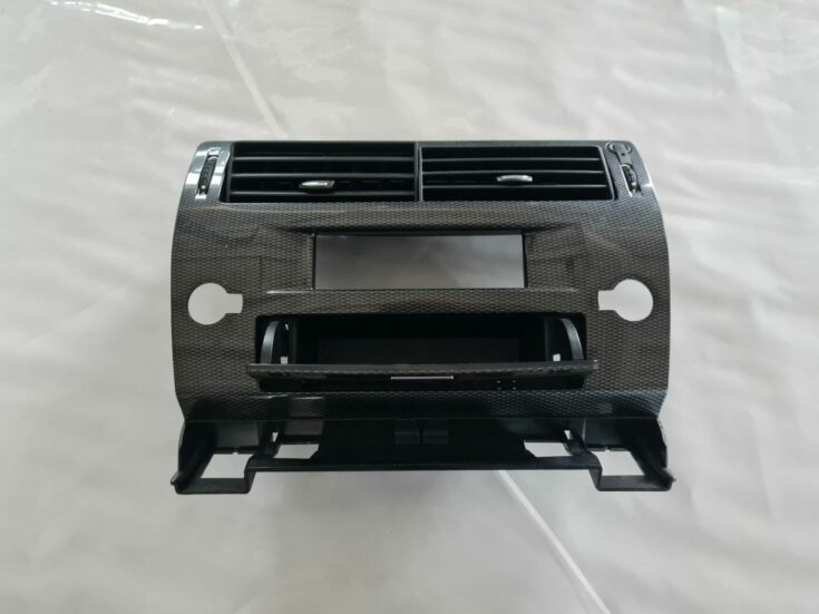 Mērinstrumentu paneļa gaisa vads, centrā priekš CITROEN C4 2006-2
